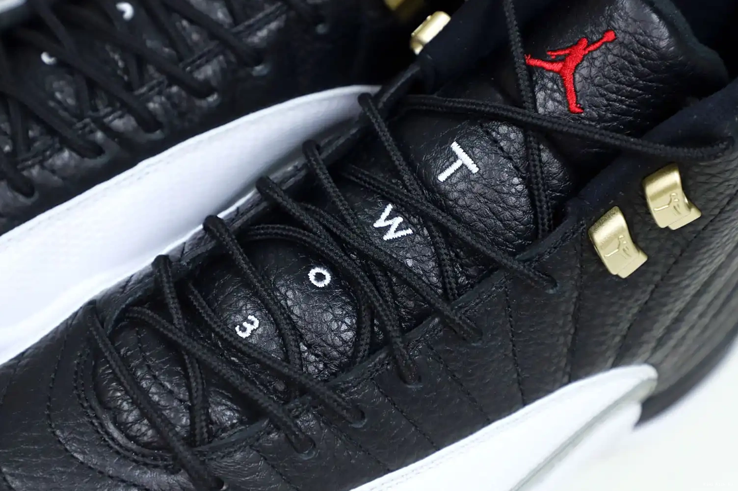 JORDAN PLAYOFFS 12 RETRO 2022 Kimikick AIR 0811
